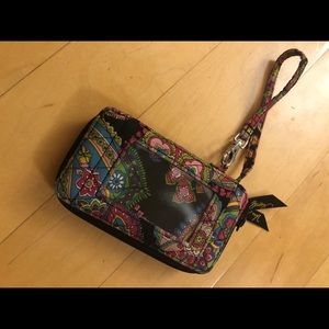 Vera Bradley Wristlet in Symphony in Hue